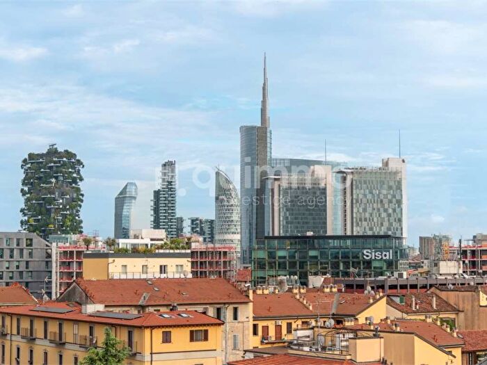 Appartamento bilocale in affitto in Via Valtellina, Isola, Milano