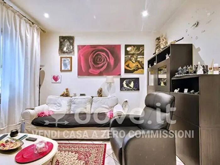 Appartamento con 6 locali in vendita in Via Tagliamento, Prato