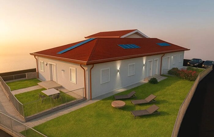 Casa quadrilocale in vendita in Massarosa