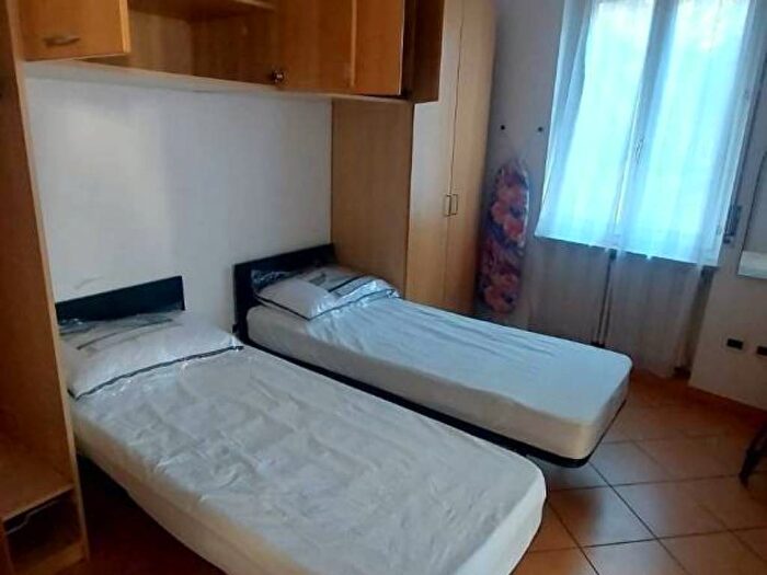 Appartamento bilocale in affitto in Viale Vittoria, Parco Ducale Oltretorrente, Parma