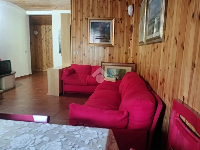 Appartamento trilocale in vendita in Contrada Federici, Spezzano Della Sila