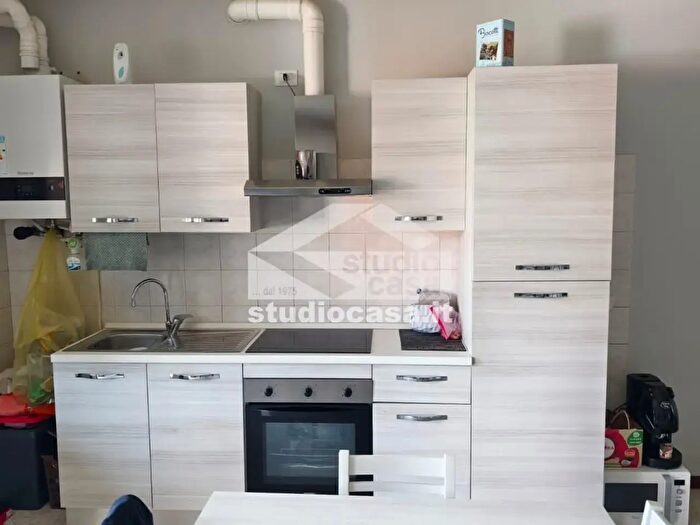 Appartamento monolocale in affitto in Via Evangelista Torricelli, Albano Sant'Alessandro