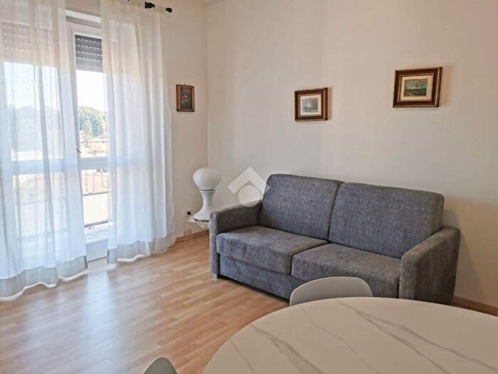 Appartamento bilocale in affitto in Via E Fuser, Centro, Somma Lombardo