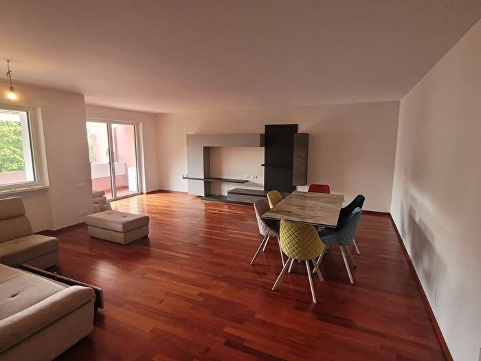 Appartamento quadrilocale in affitto in Via Guncina, Gries San Quirino, Bolzano