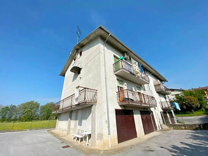 Appartamento con 5 locali in vendita in Via Langhe, Magliano Alpi