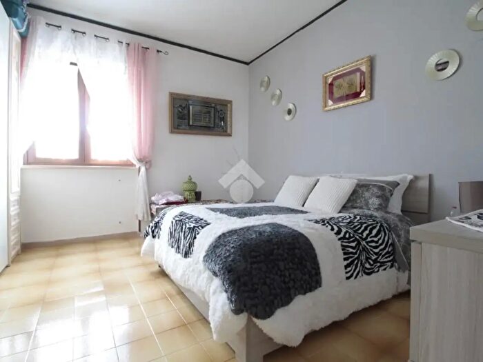 Appartamento trilocale in vendita in Via di Vallecchia, Canino