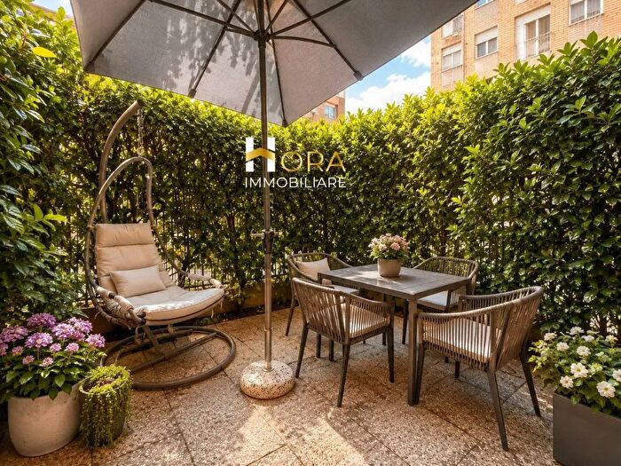 Appartamento trilocale in vendita in Via Arrigo Boito, Firenze
