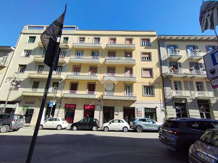 Appartamento monolocale in affitto in Via Giacomo Matteotti, Emanuele II C Colombo Morelli e Silvati, Avellino