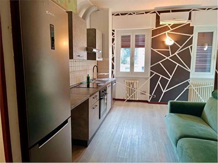 Appartamento bilocale in affitto in Via Ferrari, Gavirate