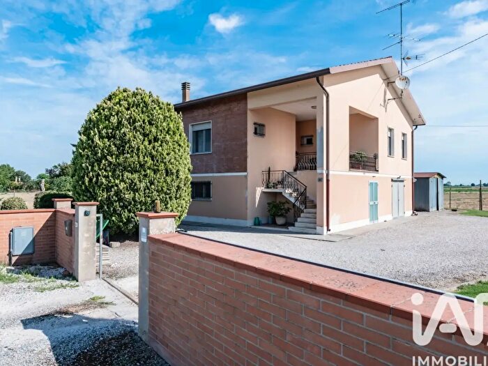 Casa con 5 locali in vendita in Via Ferrara, Portomaggiore