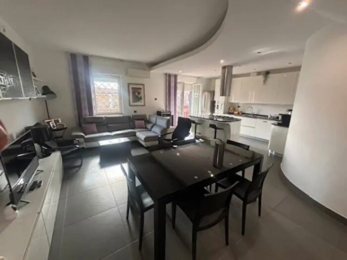 Appartamento trilocale in vendita in Via Guido Gozzano, Fonte Nuova