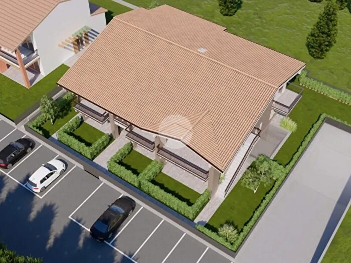 Appartamento trilocale in vendita in Via XXIV Maggio, Lonato