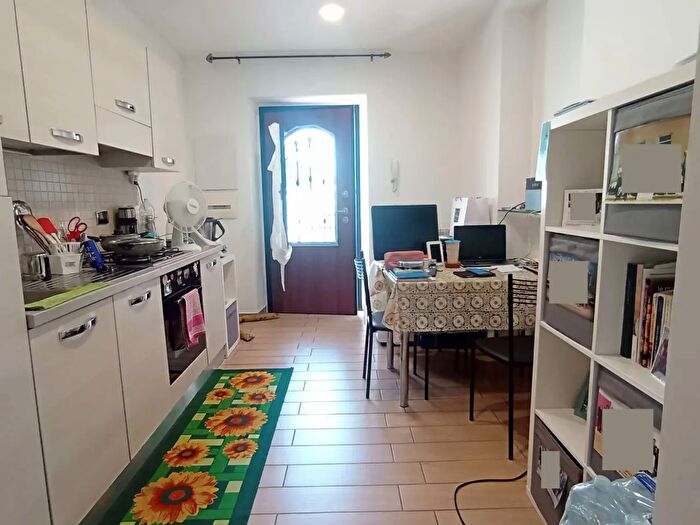 Appartamento bilocale in vendita in Via Fontana Candida, Roma