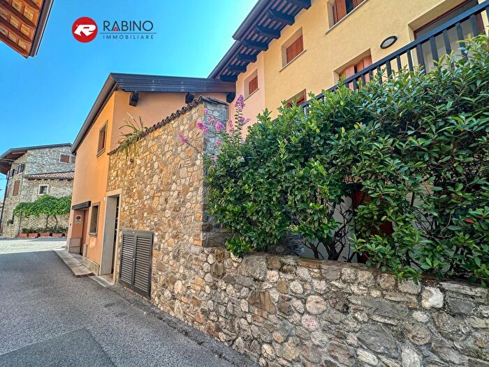 Appartamento trilocale in vendita in Via Milano, Udine