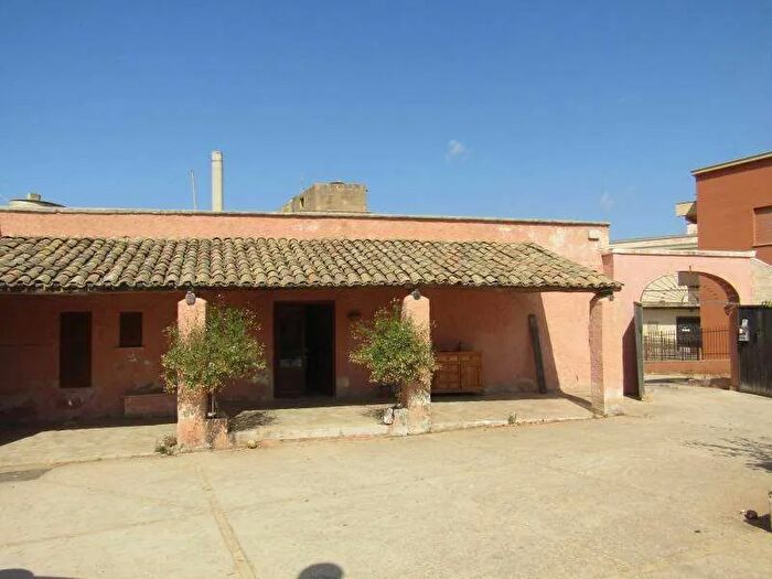 Casa con 5 locali in vendita in Cda Ragalia, Marsala