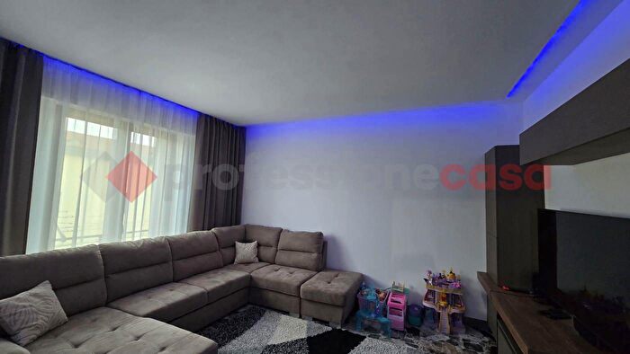 Appartamento quadrilocale in vendita in Via Ponte Caliano, Subbiano