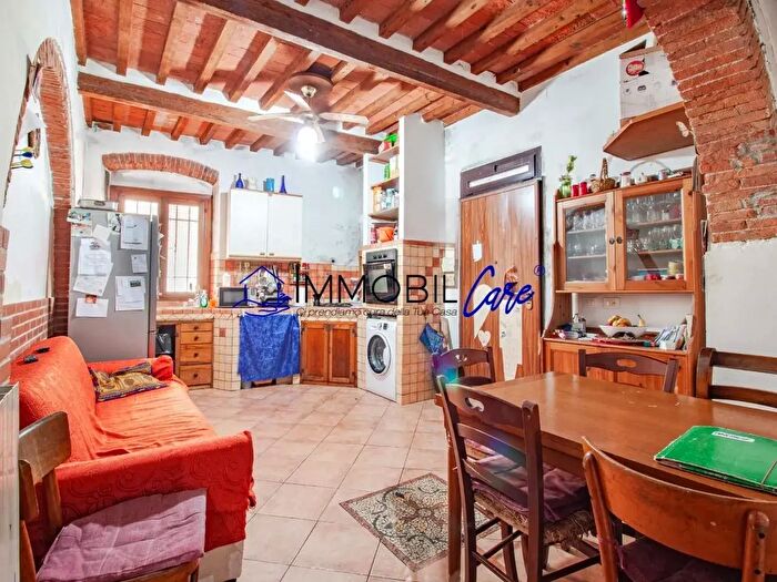 Appartamento trilocale in vendita in Livorno