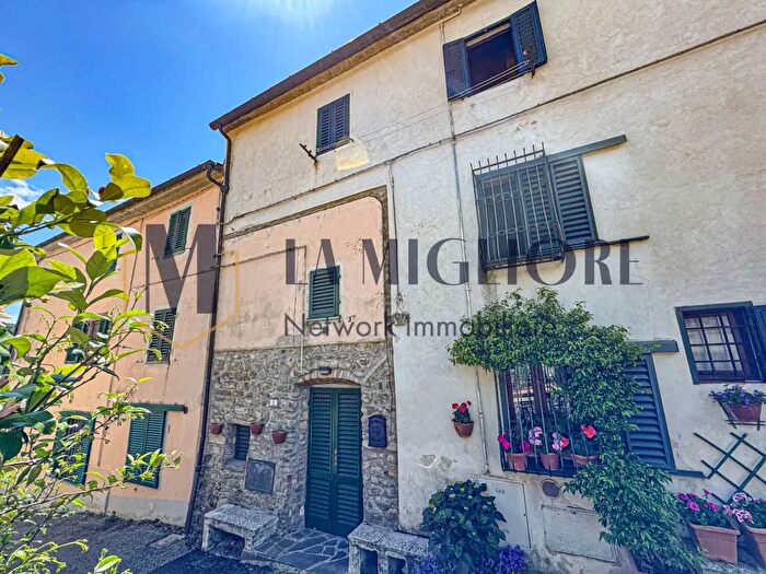 Casa con 5 locali in vendita in Via dei Ciatti, Pistoia