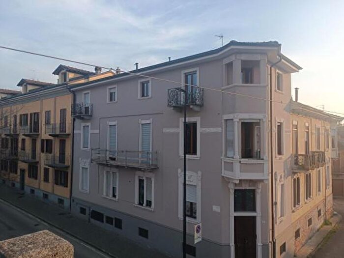 Appartamento monolocale in vendita in Corso Acqui, Nizza Monferrato