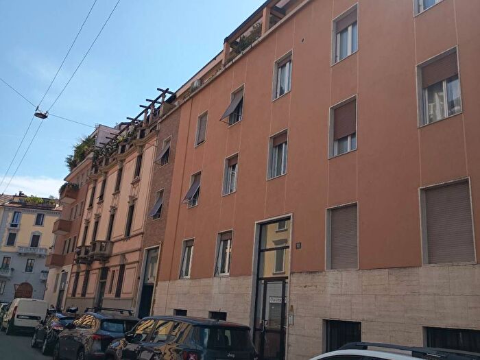 Appartamento bilocale in affitto in Via Paullo, Cadore, Milano