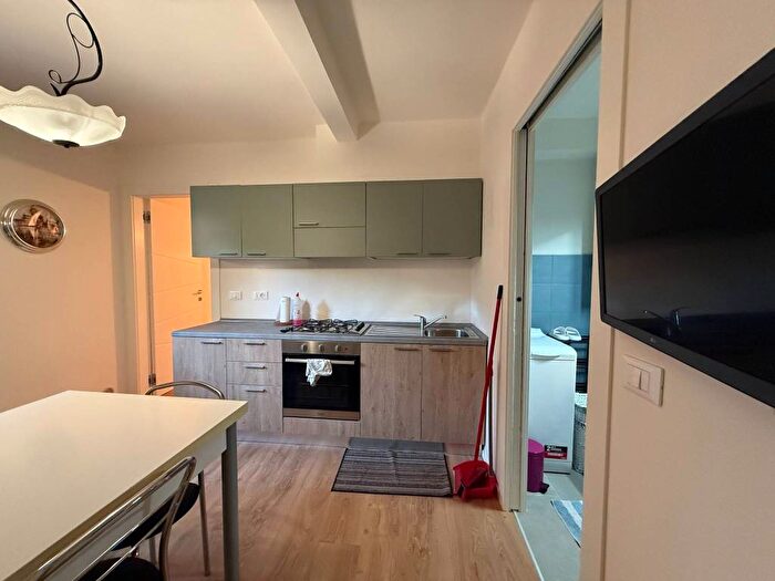 Appartamento bilocale in affitto in Via Matilde di Canossa, Gattaglio, Reggio Emilia