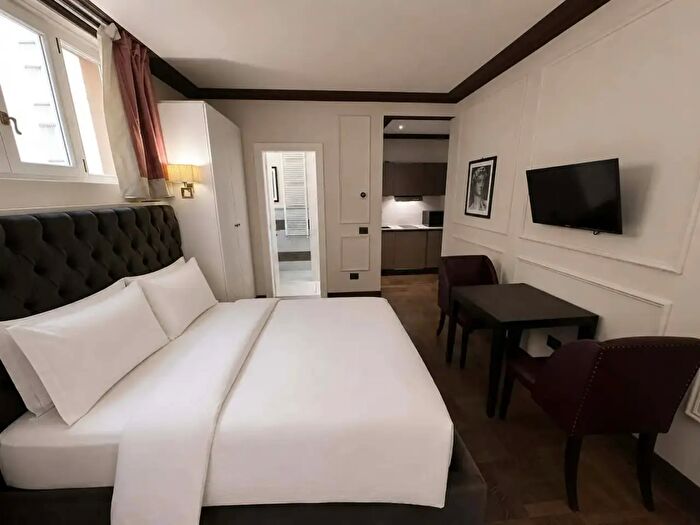 Appartamento monolocale in affitto in Via dei Brunelleschi, Firenze