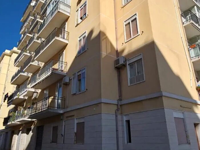 Appartamento quadrilocale in vendita in Via Salvatore Monteforte, Siracusa