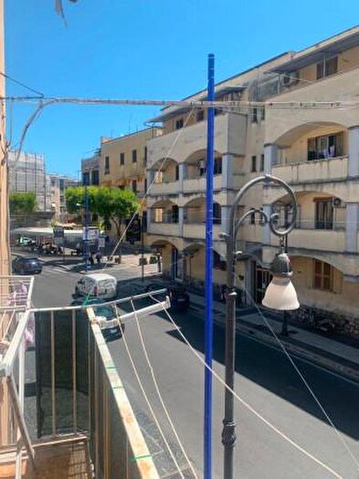 Appartamento trilocale in vendita in Largo Domenico Paone, Formia