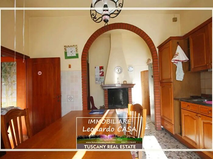 Appartamento con 6 locali in vendita in Quarrata Pt, Quarrata