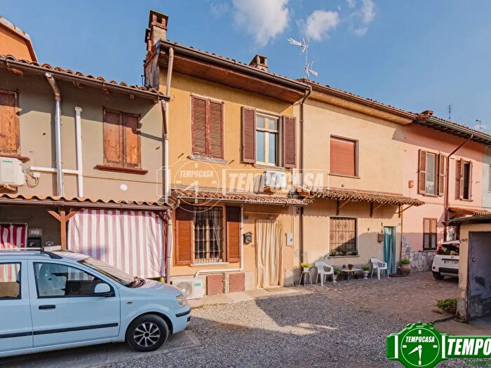 Casa trilocale in vendita in Via Dosso, Belgioioso
