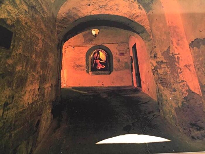 Appartamento con 8 locali in vendita in Sessa Aurunca