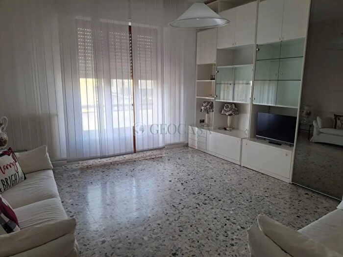 Appartamento trilocale in affitto in La Spezia