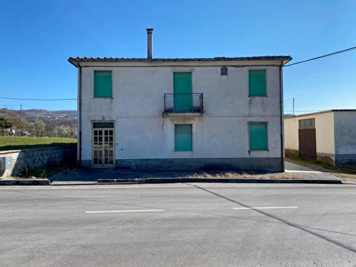 Casa con 6 locali in vendita in Sp, Spinete