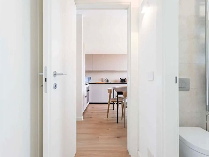 Appartamento monolocale in affitto in Via Privata Tarvisio, Milano