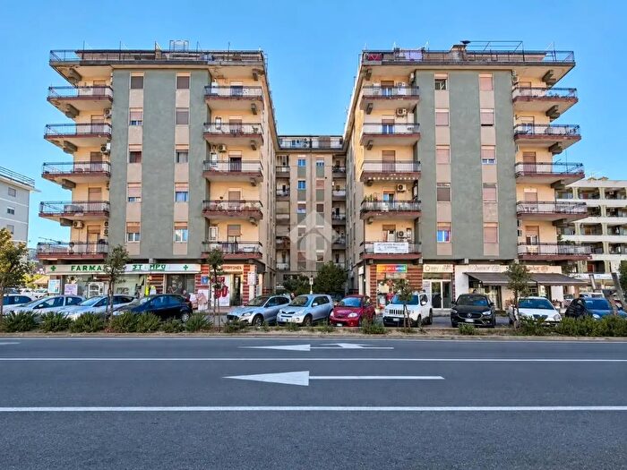 Appartamento trilocale in vendita in Via Don Minzoni, Rende