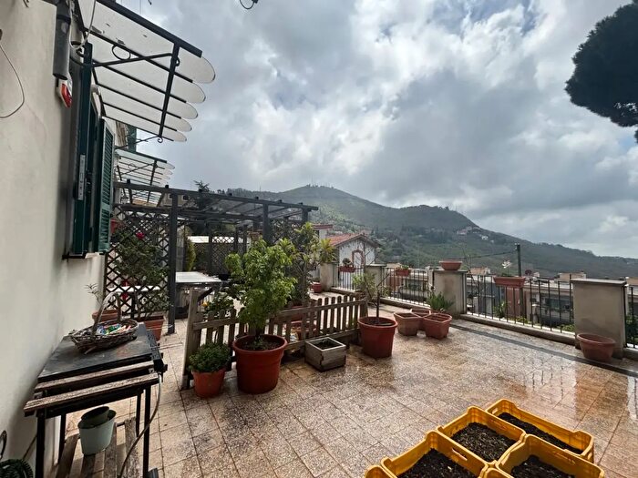 Appartamento quadrilocale in vendita in Viale Silvio Spaventa, Rocca Di Papa