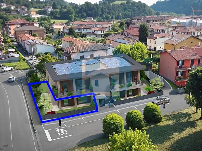 Appartamento quadrilocale in vendita in Via Monsignor Bonassi, Sarnico