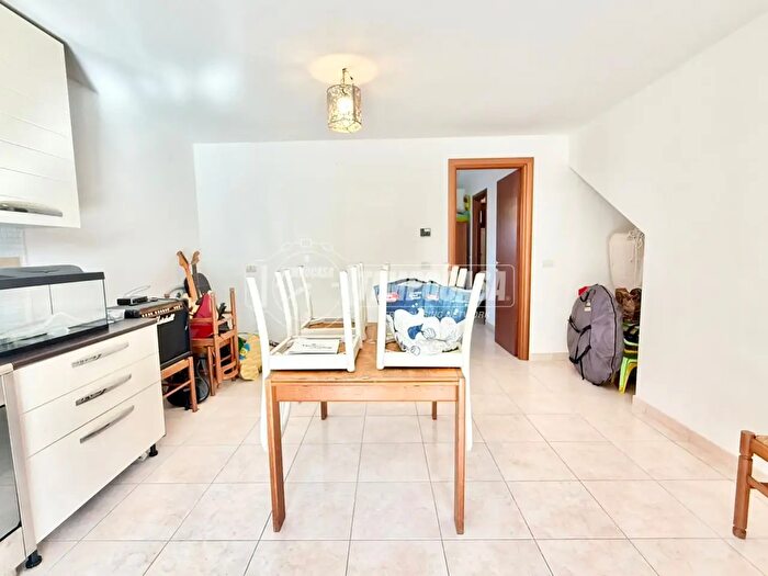 Appartamento con 6 locali in vendita in Montesilvano