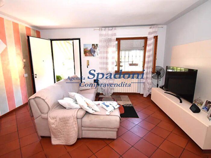 Casa con 6 locali in vendita in Buggiano