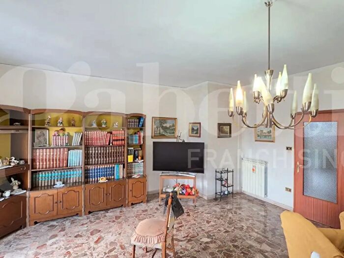 Appartamento quadrilocale in vendita in Via Sandro Botticelli, Melito Di Napoli