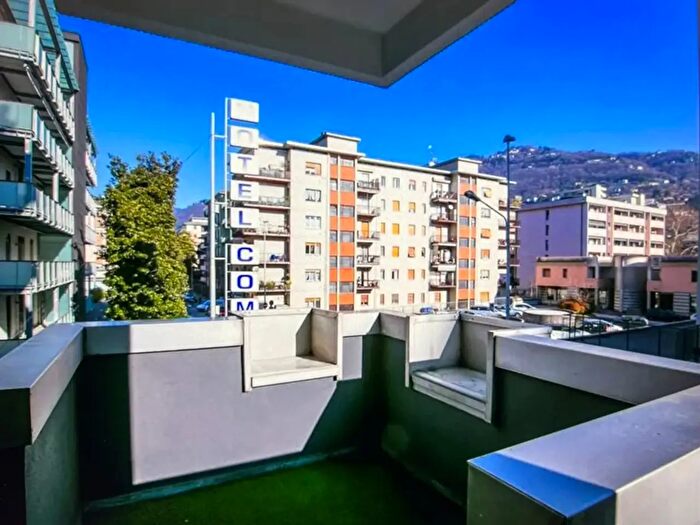 Appartamento bilocale in affitto in Como