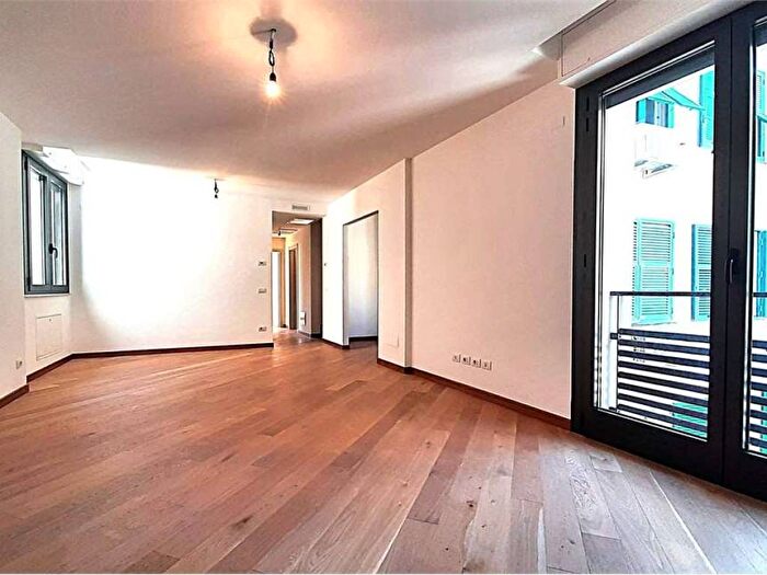 Appartamento con 6 locali in affitto in Via dei Conservatori del Mare, Centro Città, Genova