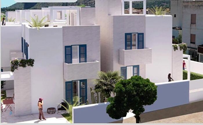 Appartamento trilocale in vendita in Via Piersanti Mattarella San Vito Lo Capo, San Vito Lo Capo