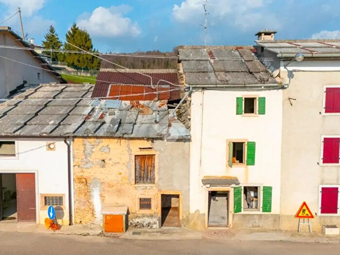 Casa con 5 locali in vendita in Contrada Balestre, Erbezzo