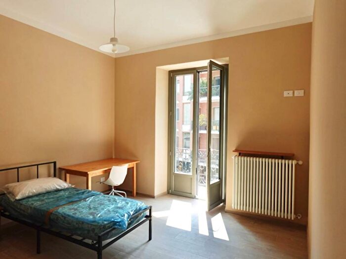 Appartamento trilocale in affitto in Via Martiri della Libertà, Gran Madre Crimea, Torino