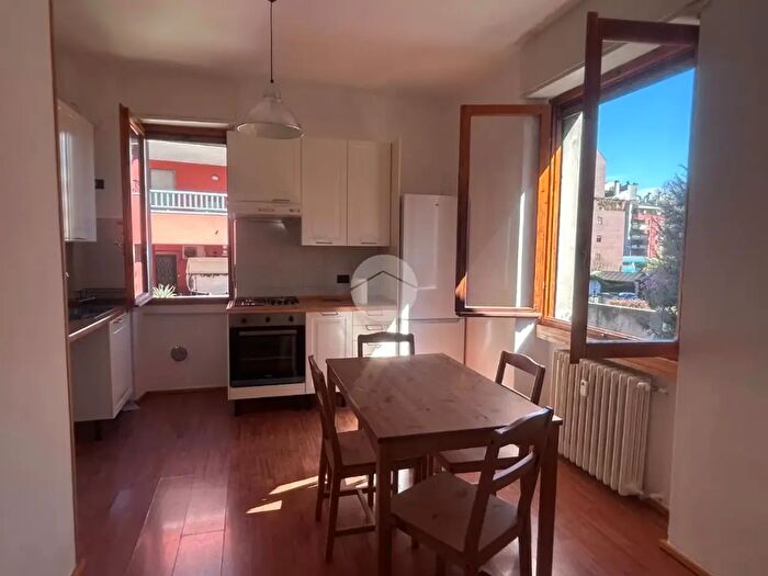 Appartamento trilocale in affitto in Via fra Riccardo Pampuri, Milano