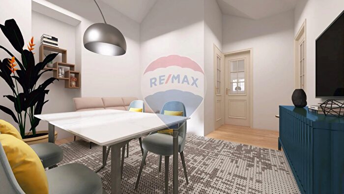 Casa quadrilocale in vendita in Via Umberto I, Triggiano