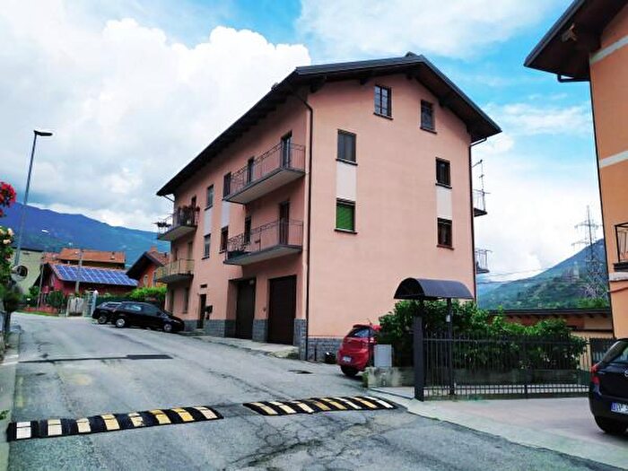 Appartamento trilocale in vendita in Rue De La Gare, Chatillon