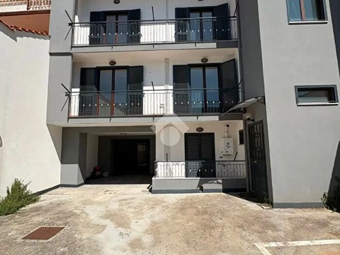 Appartamento trilocale in vendita in Via Rosario, Afragola