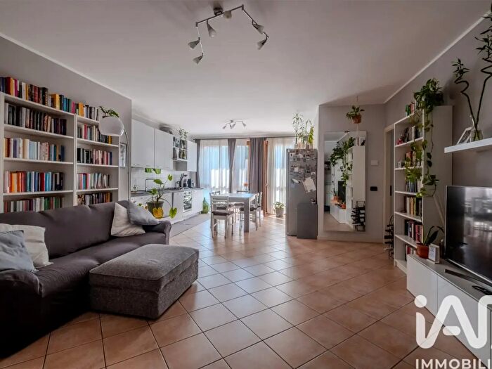 Appartamento trilocale in vendita in Via Montebello, Lonato del Garda